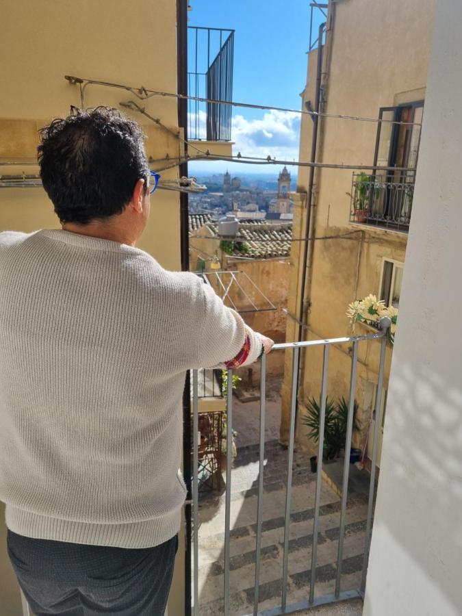 La Scalinata Home Apartment Caltagirone Exterior foto